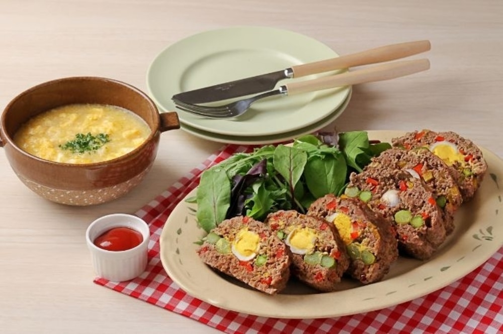 【無料公開】管理栄養士が考案!メインはレンジと炊飯器にお任せ♪簡単クリスマス献立